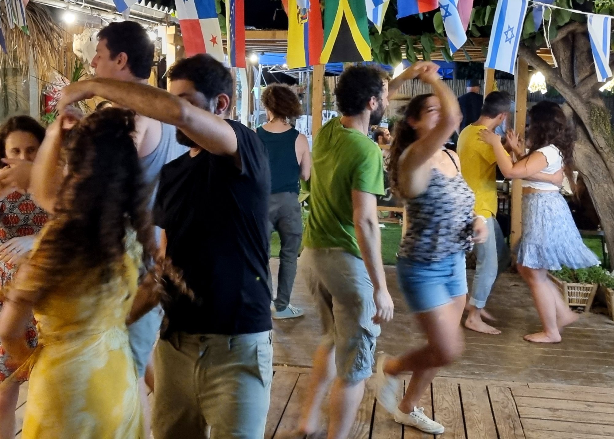 ריקוד הזוגות הברזילאי - פוהו - קורס צעדי בסיס / מפגש ריקוד שבועי - פלייר